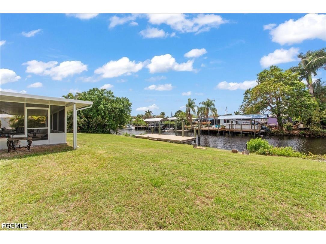 1720 Club House Road W North Fort Myers FL 33917 2026016122 image23