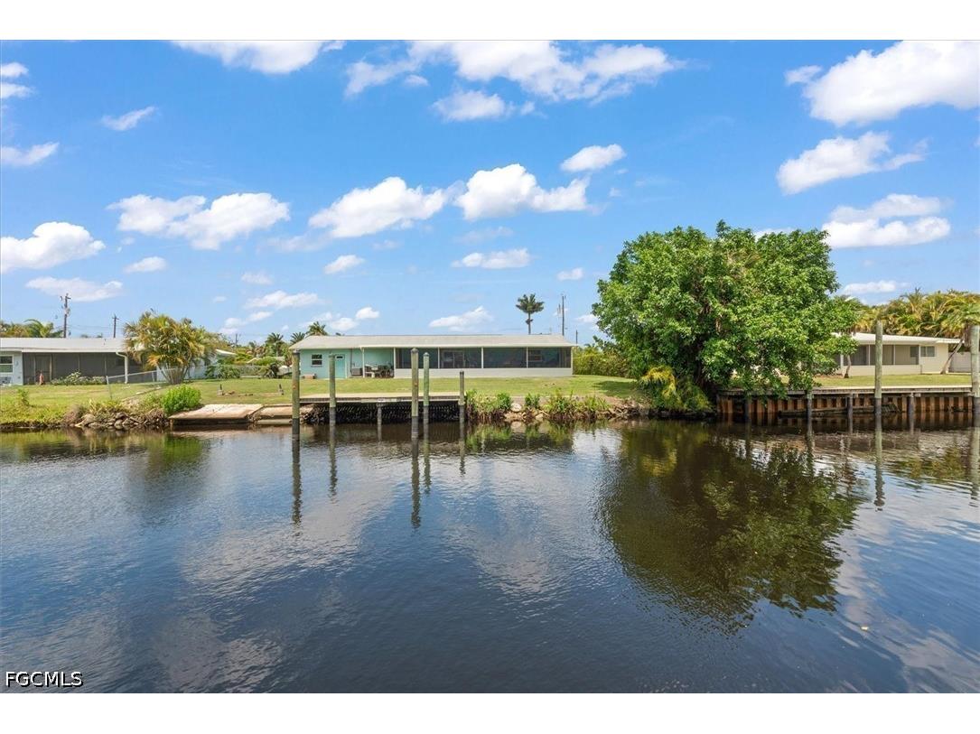 1720 Club House Road W North Fort Myers FL 33917 2026016122 image25