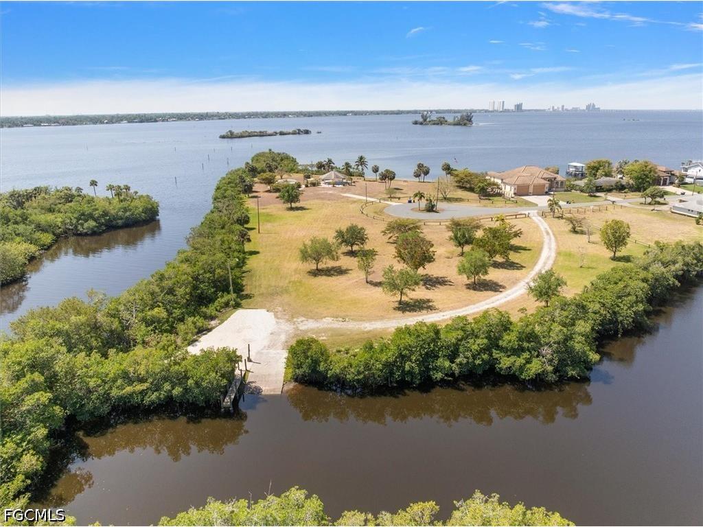 1720 Club House Road W North Fort Myers FL 33917 2026016122 image32