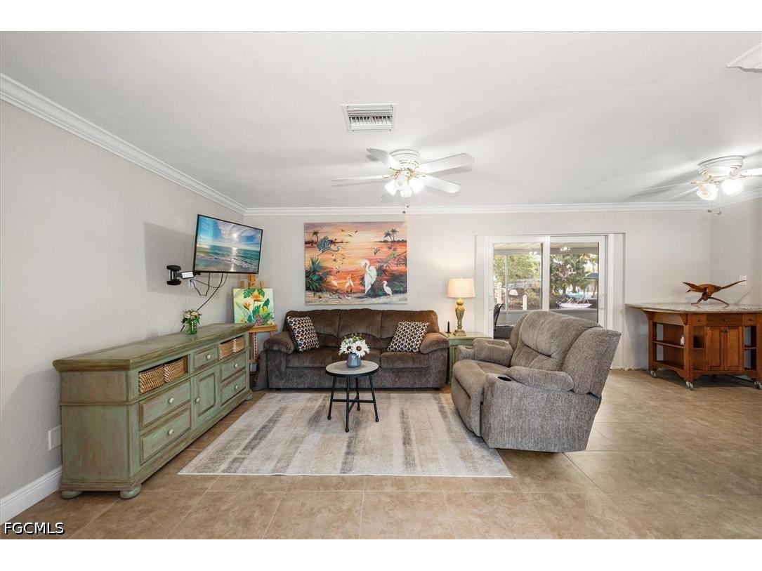 1720 Club House Road W North Fort Myers FL 33917 2026016122 image5