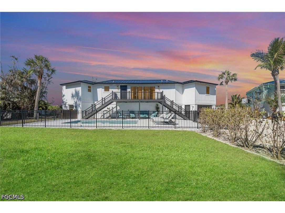1720 Middle Gulf Drive Sanibel FL 33957 2026028232 image1