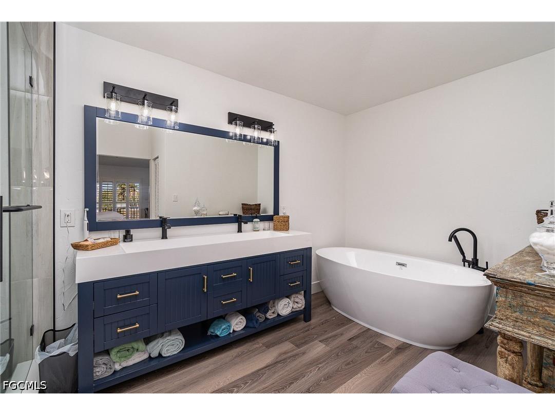 1720 Middle Gulf Drive Sanibel FL 33957 2026028232 image32