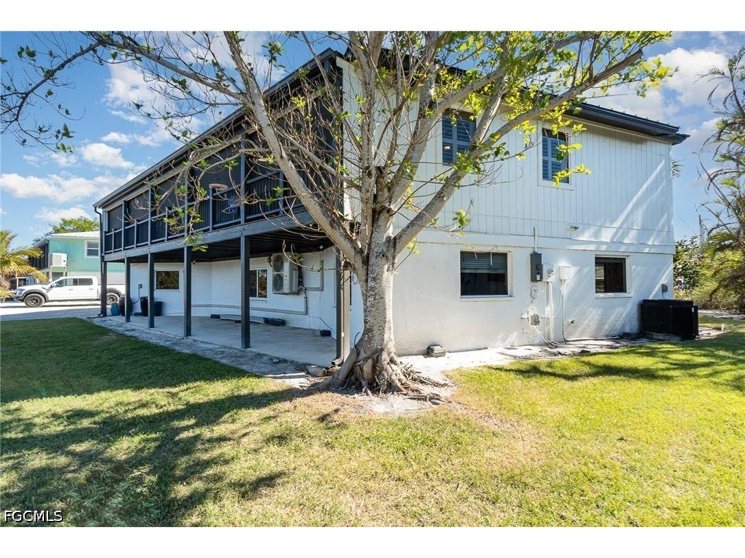 1720 Middle Gulf Drive Sanibel FL 33957 2026028232 image41