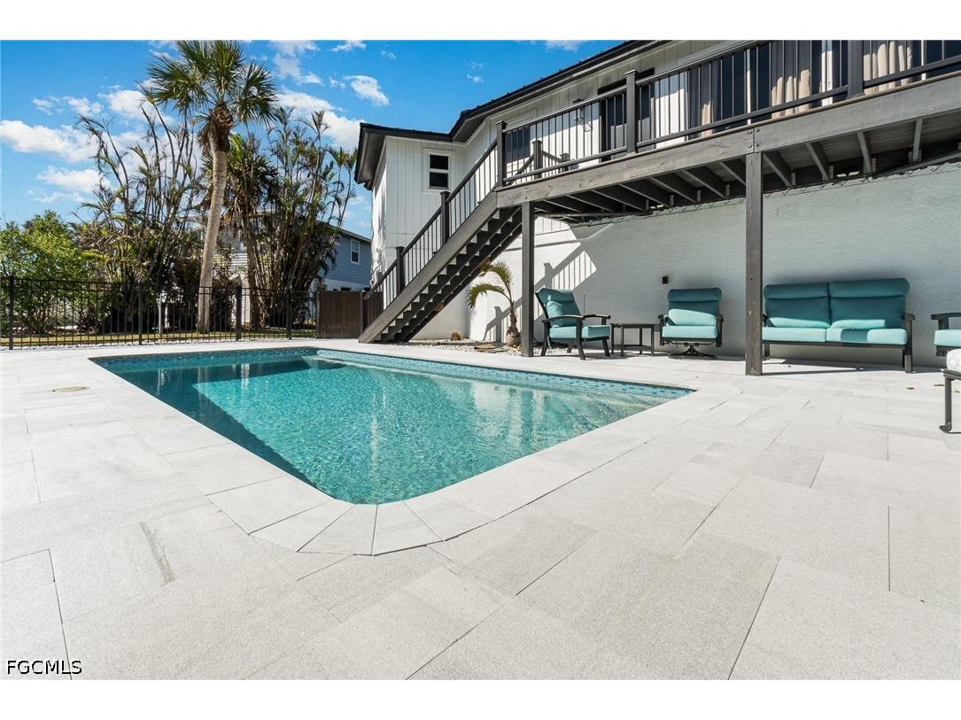 1720 Middle Gulf Drive Sanibel FL 33957 2026028232 image6