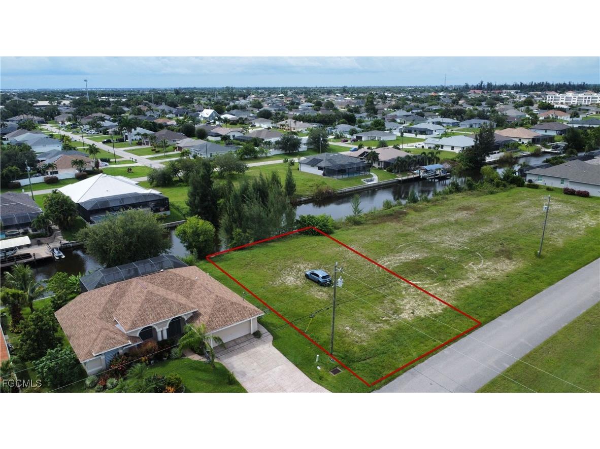 1720 SW 17th Avenue Cape Coral FL 33991 2025003225 image2