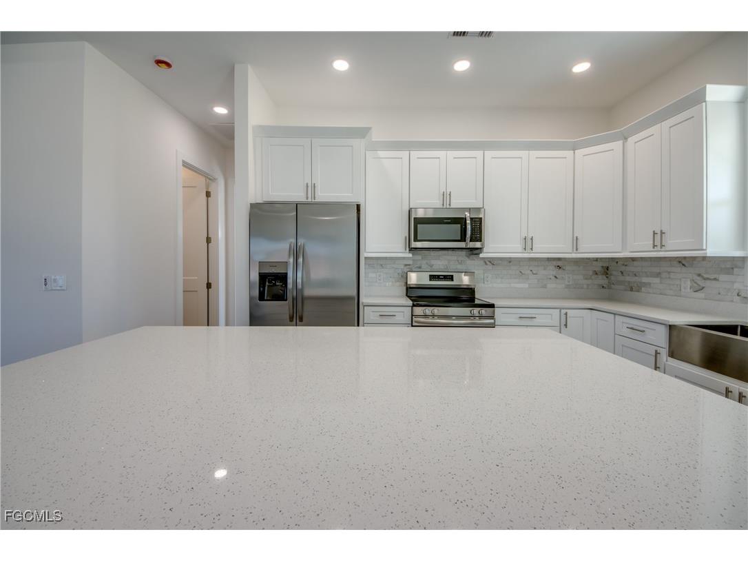 1720 SW 3rd Street Cape Coral FL 33991 2025017665 image21