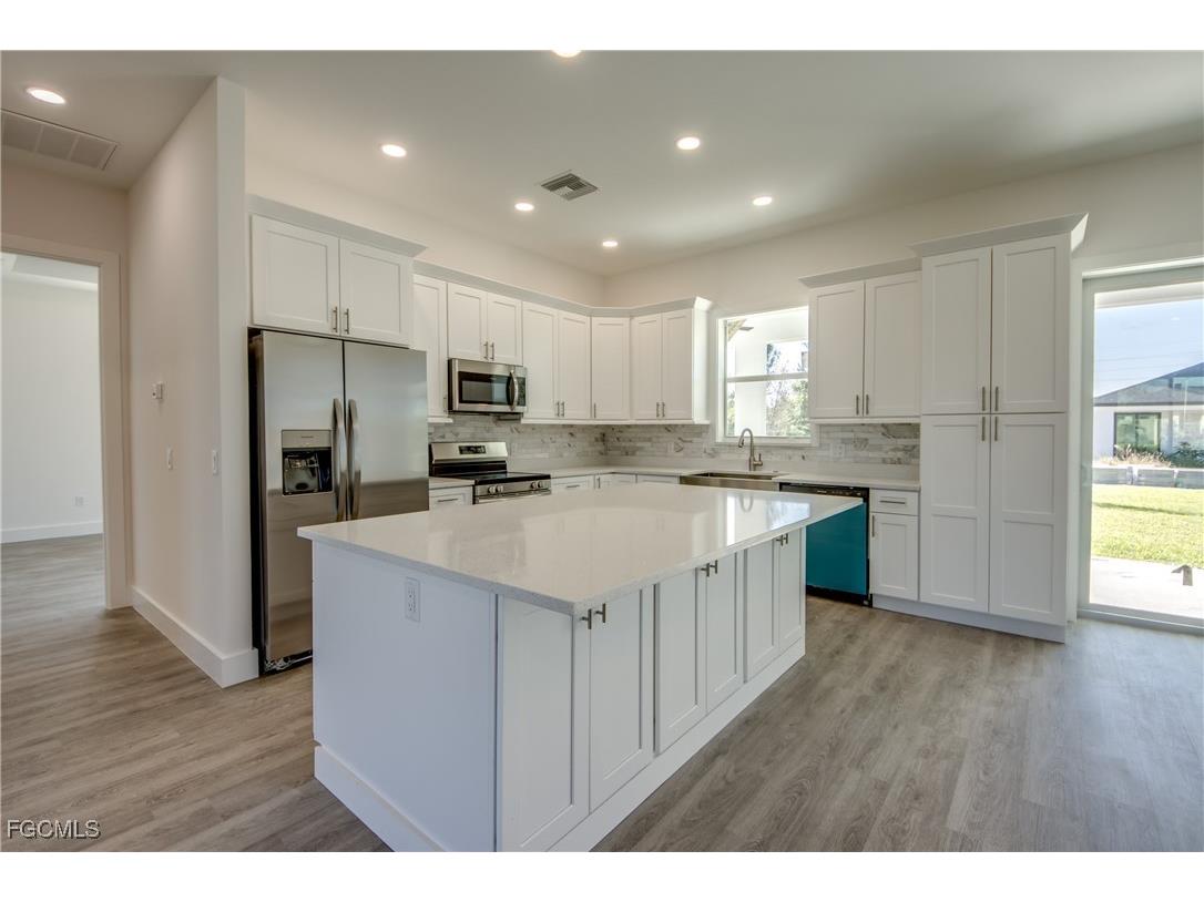 1720 SW 3rd Street Cape Coral FL 33991 2025017665 image22