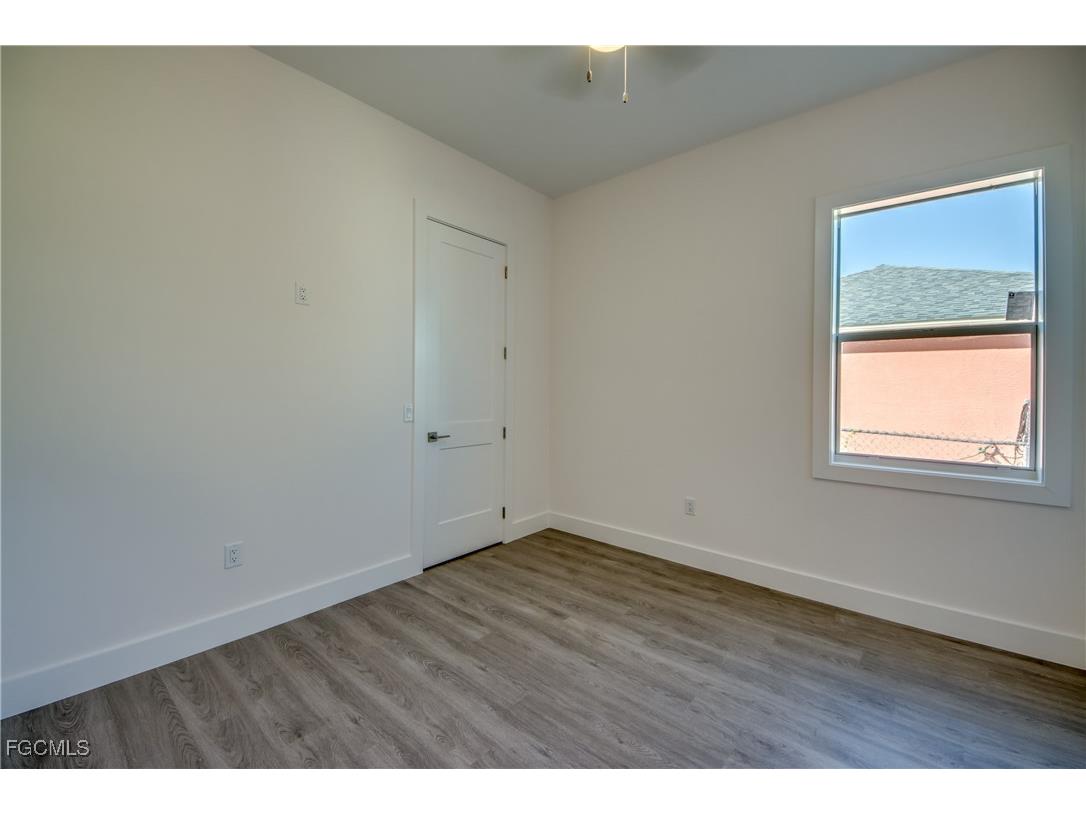 1720 SW 3rd Street Cape Coral FL 33991 2025017665 image39