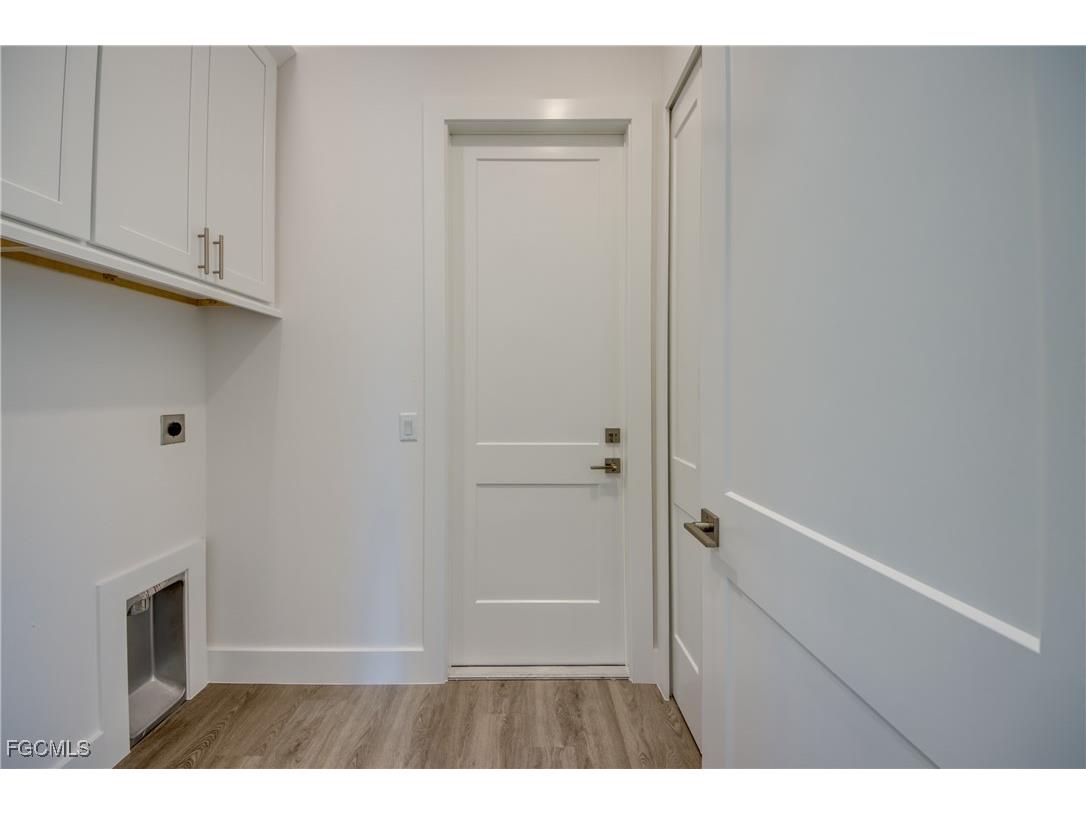 1720 SW 3rd Street Cape Coral FL 33991 2025017665 image42