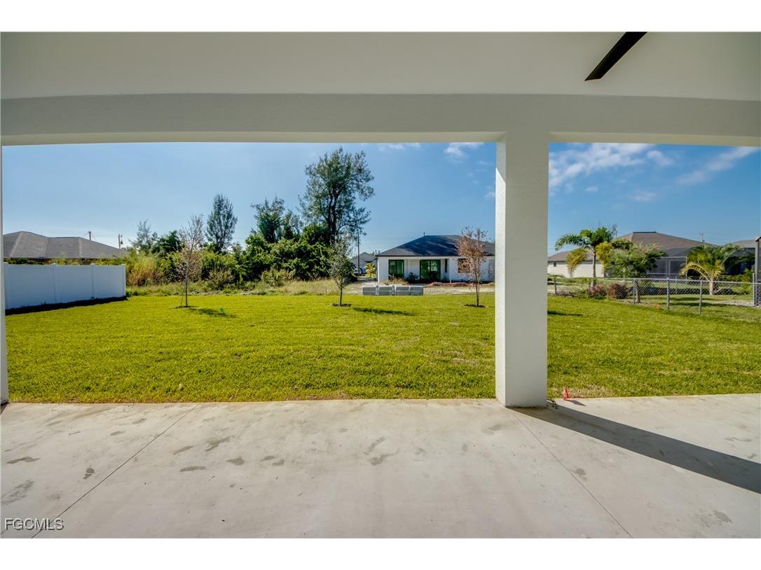 1720 SW 3rd Street Cape Coral FL 33991 2025017665 image44