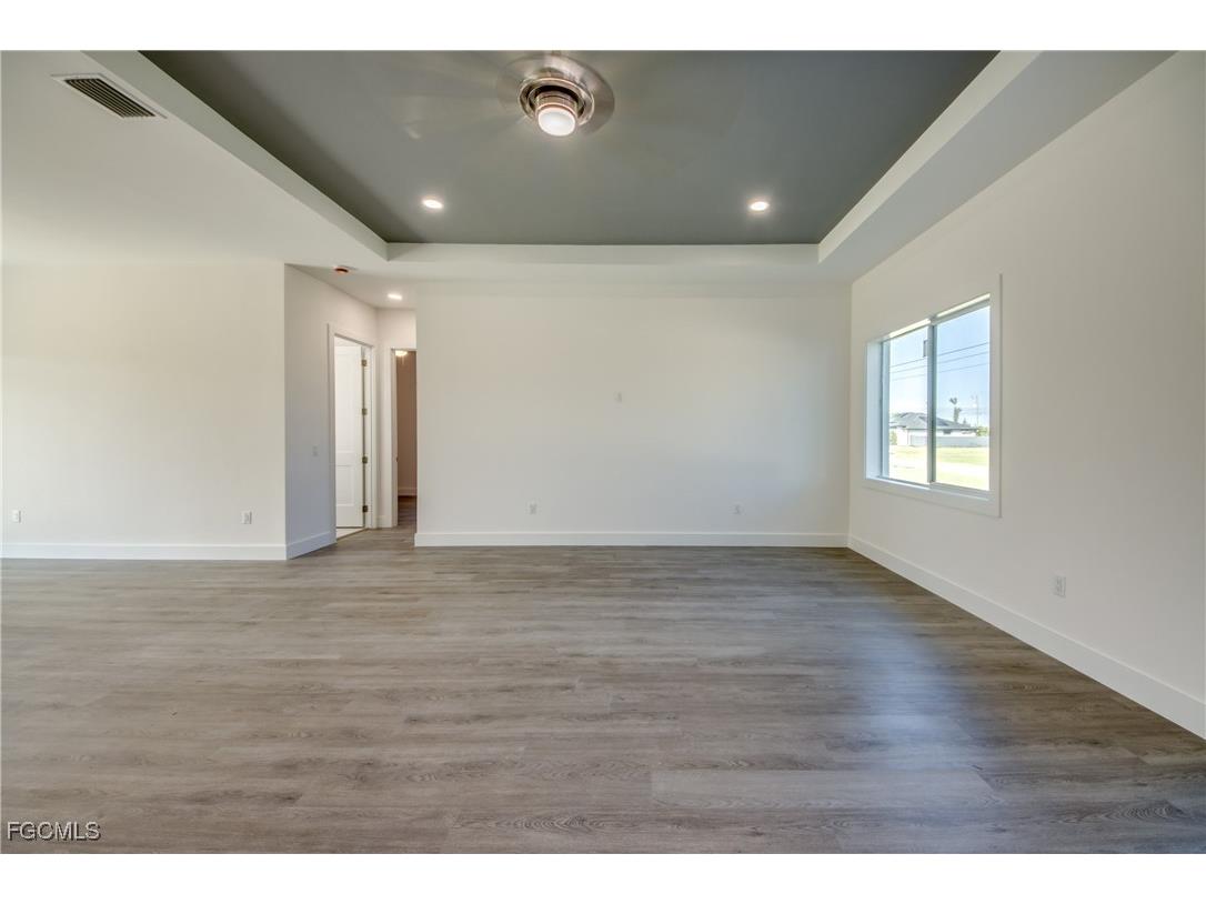 1720 SW 3rd Street Cape Coral FL 33991 2025017665 image7
