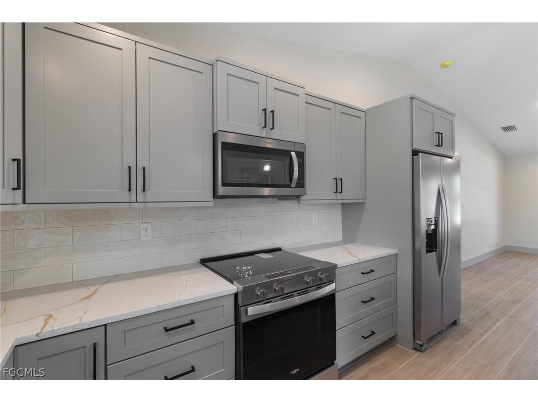 17203 Chase Avenue Port Charlotte FL 33948 2026011859 image10