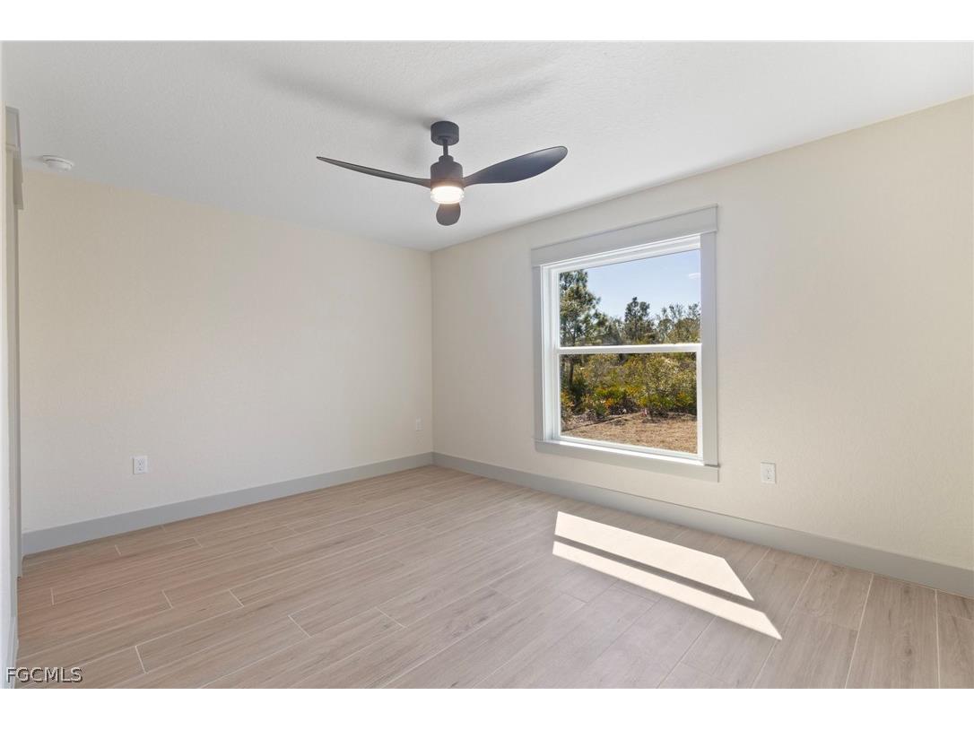 17203 Chase Avenue Port Charlotte FL 33948 2026011859 image23