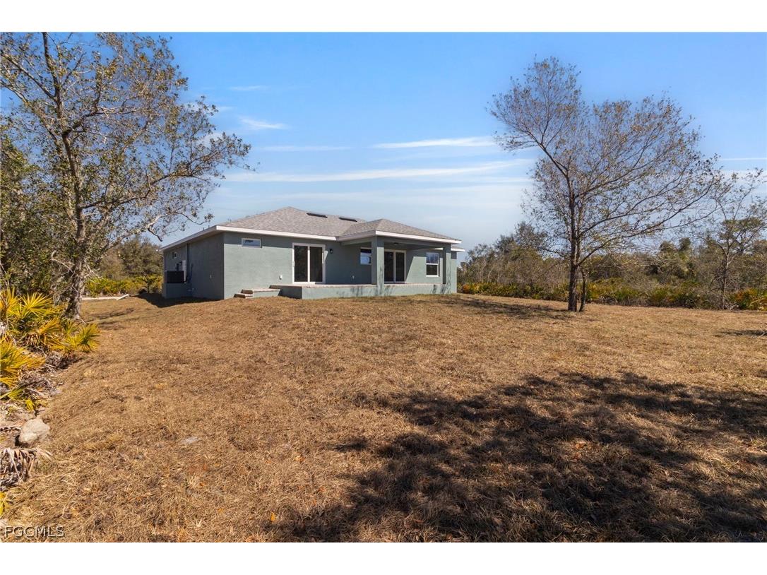 17203 Chase Avenue Port Charlotte FL 33948 2026011859 image27