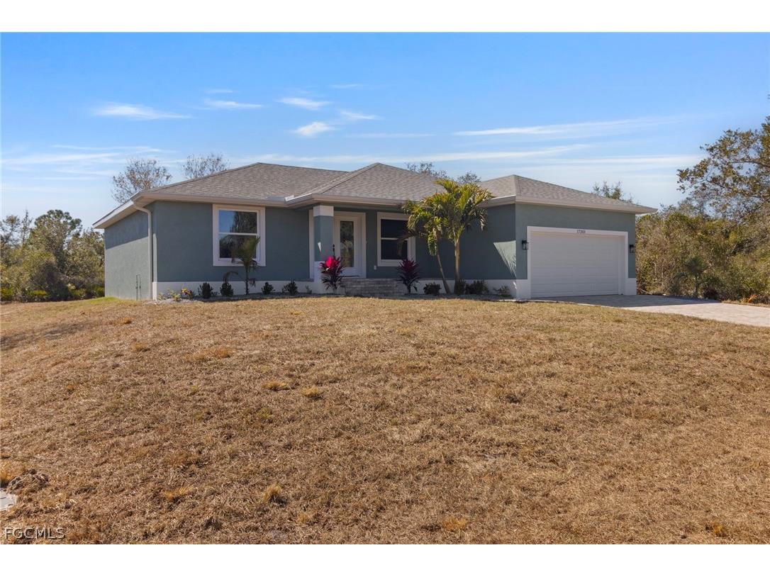 17203 Chase Avenue Port Charlotte FL 33948 2026011859 image3