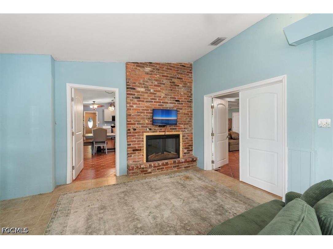 1721 Club House Road North Fort Myers FL 33917 2026024423 image16