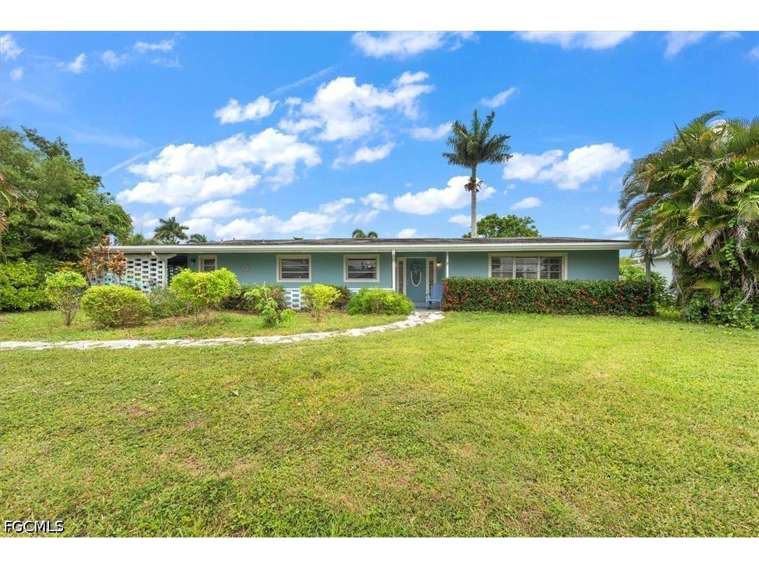 1721 Club House Road North Fort Myers FL 33917 2026024423 image28