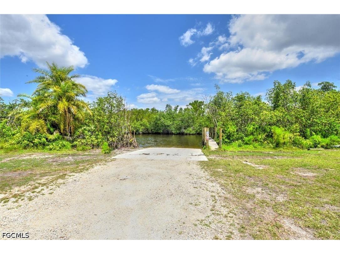 1721 Club House Road North Fort Myers FL 33917 2026024423 image39