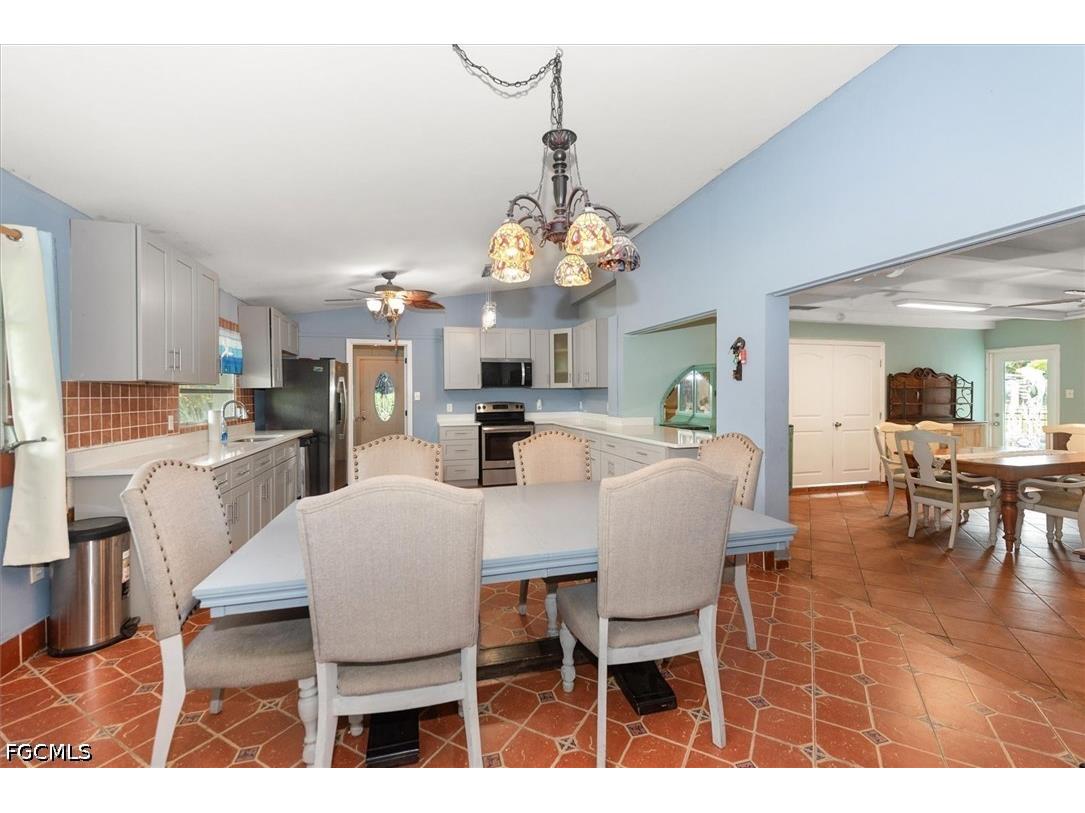 1721 Club House Road North Fort Myers FL 33917 2026024423 image8