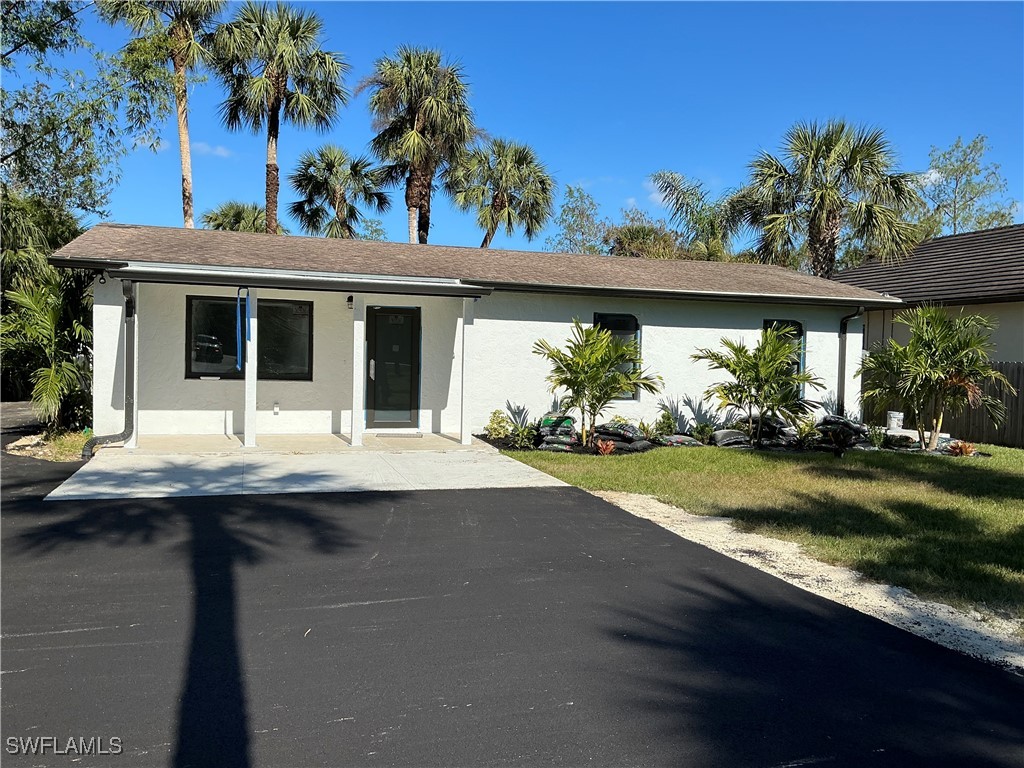 1721 Golden Gate Boulevard W Naples FL 34120 224096409 image1