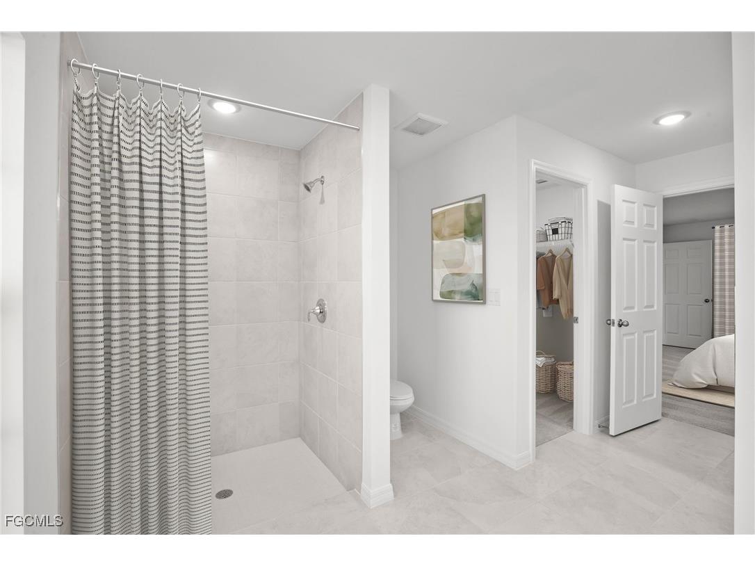 1721 NE 7th Avenue Cape Coral FL 33909 2025009789 image7