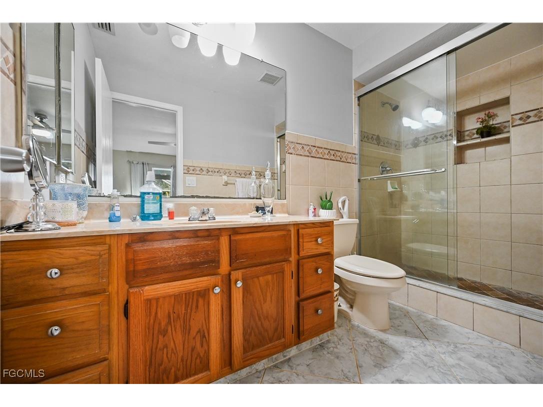 1721 SE 21st Terrace Cape Coral FL 33990 2025022174 image25