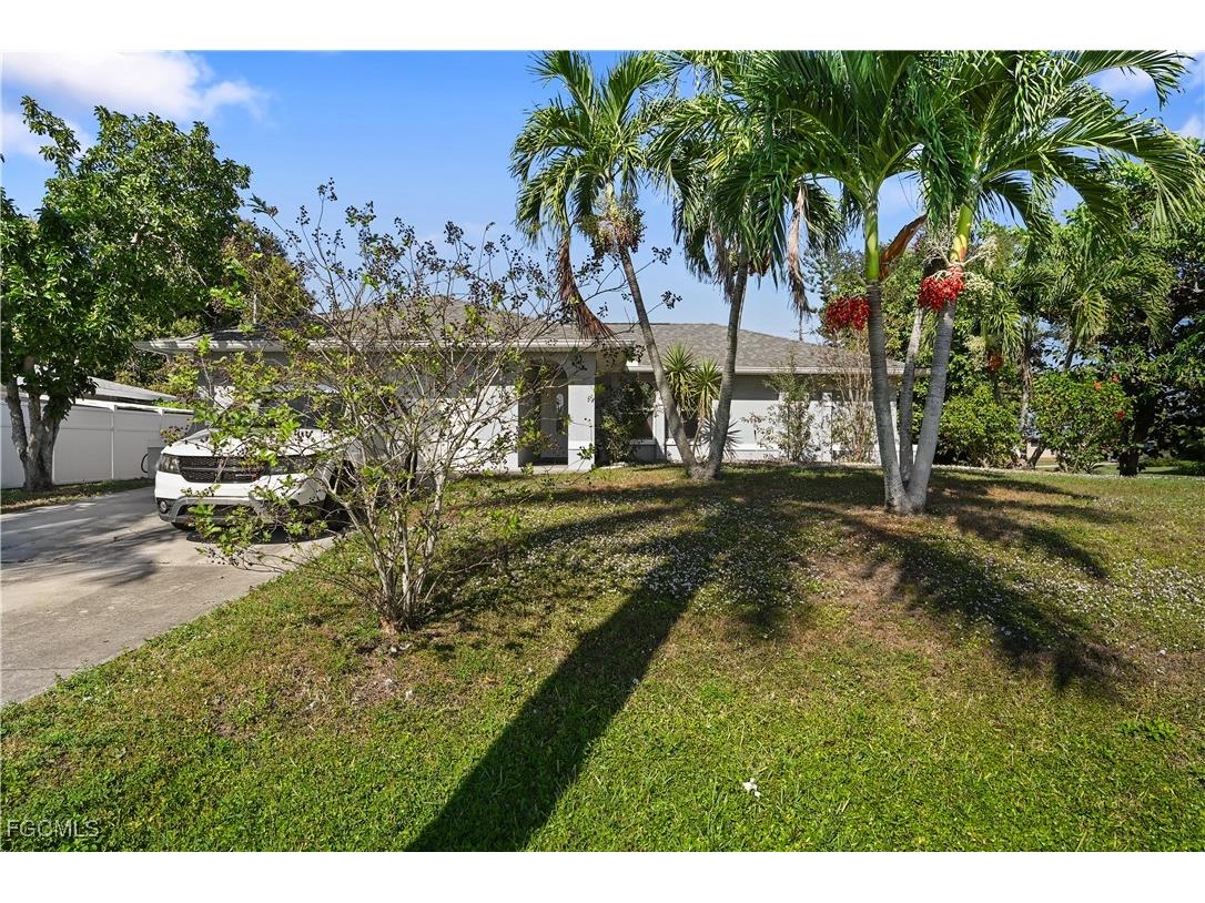 1721 SE 21st Terrace Cape Coral FL 33990 2025022174 image4