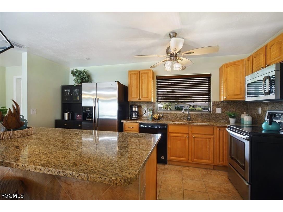 1721 SE 29th Lane Cape Coral FL 33904 2026010567 image32