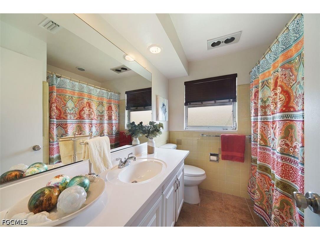 1721 SE 29th Lane Cape Coral FL 33904 2026010567 image37
