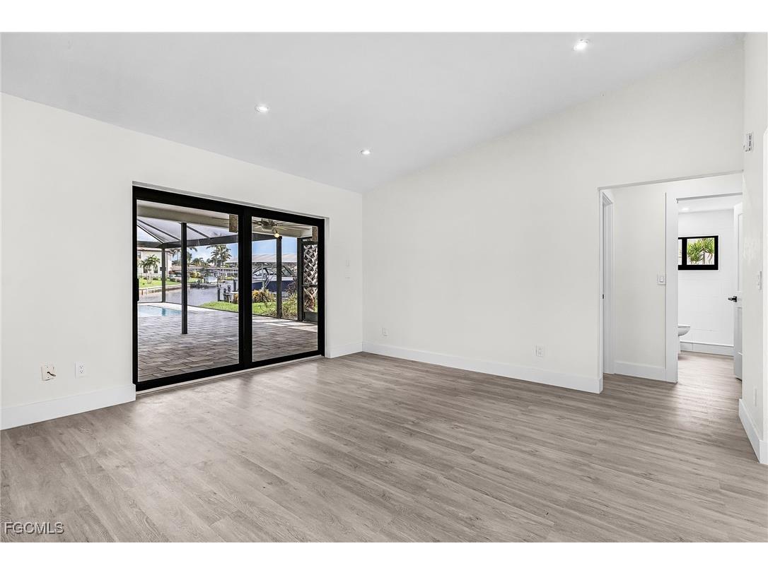 1721 SE 44th Street Cape Coral FL 33904 2025009773 image16