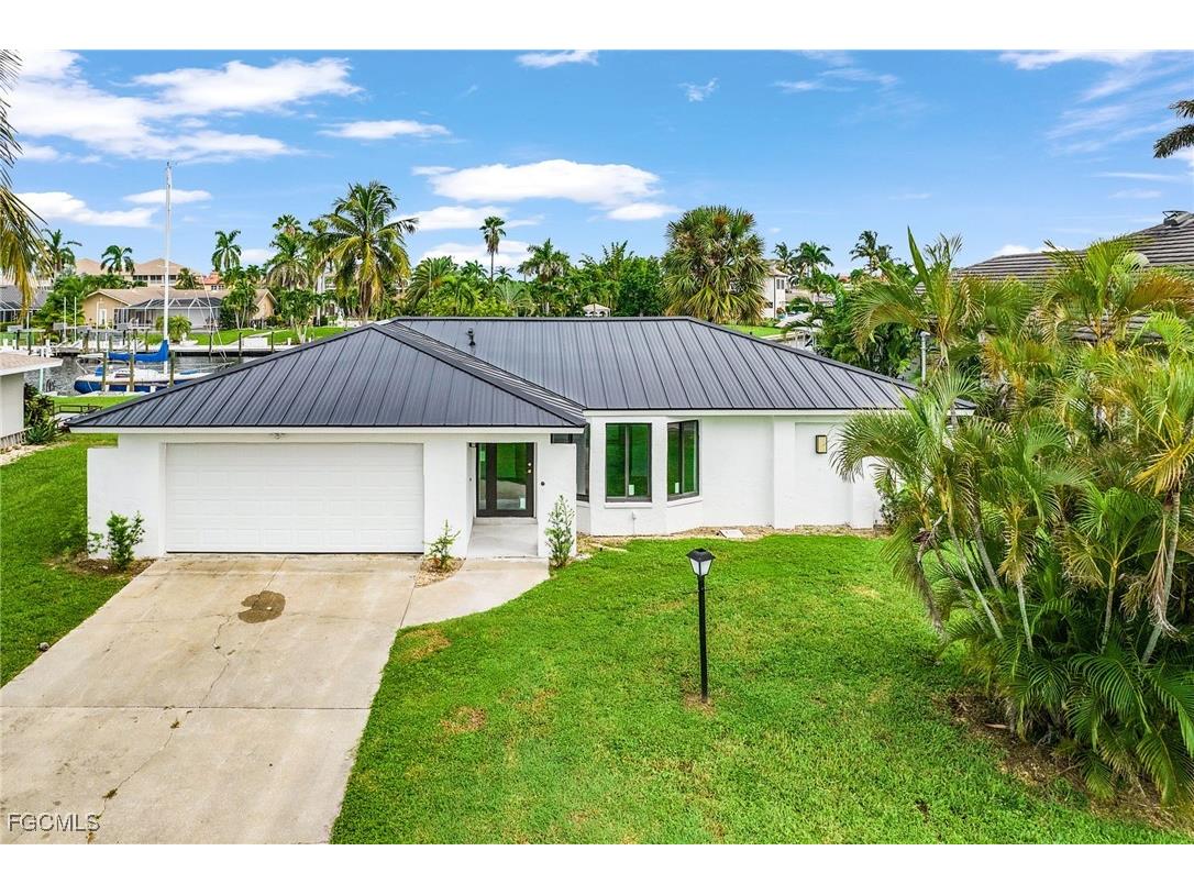 1721 SE 44th Street Cape Coral FL 33904 2025009773 image30