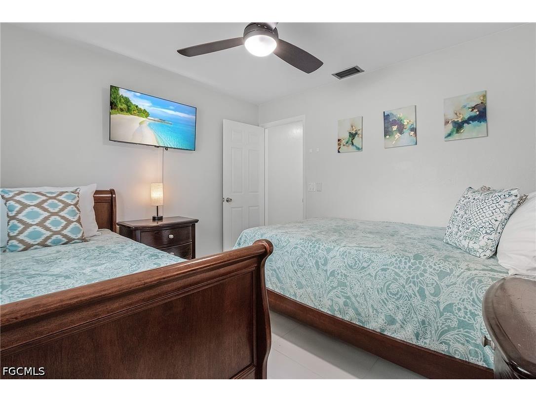 1721 SE 6th Lane Cape Coral FL 33990 2026028830 image13