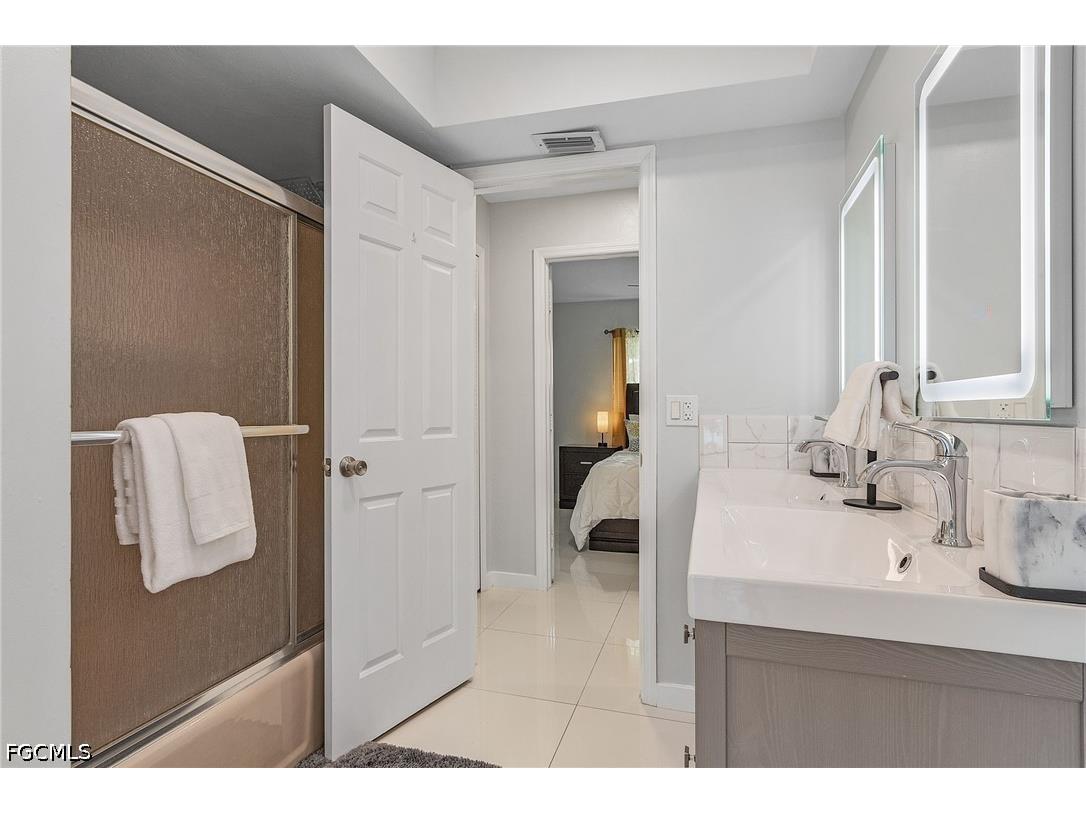 1721 SE 6th Lane Cape Coral FL 33990 2026028830 image28