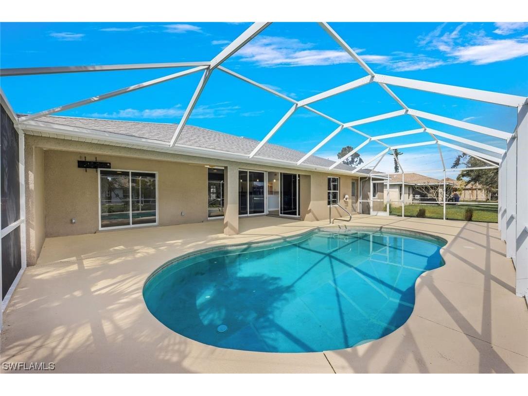 1721 SW 10th Place Cape Coral FL 33991 224014844 image1