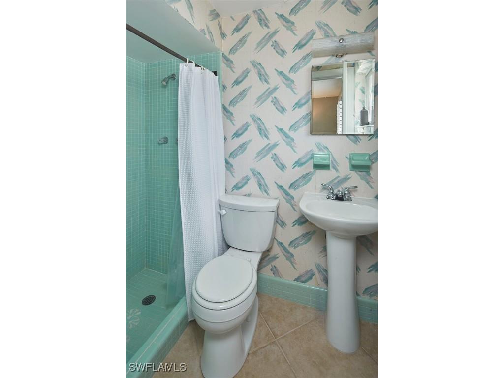 1721 Smugglers Cove Naples FL 34112 225057312 image10