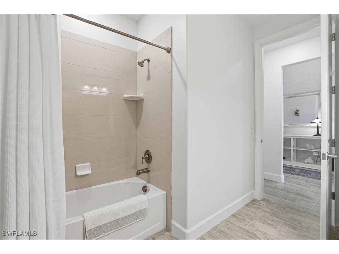 17210 Ashcomb Way Estero FL 33928 225078706 image26