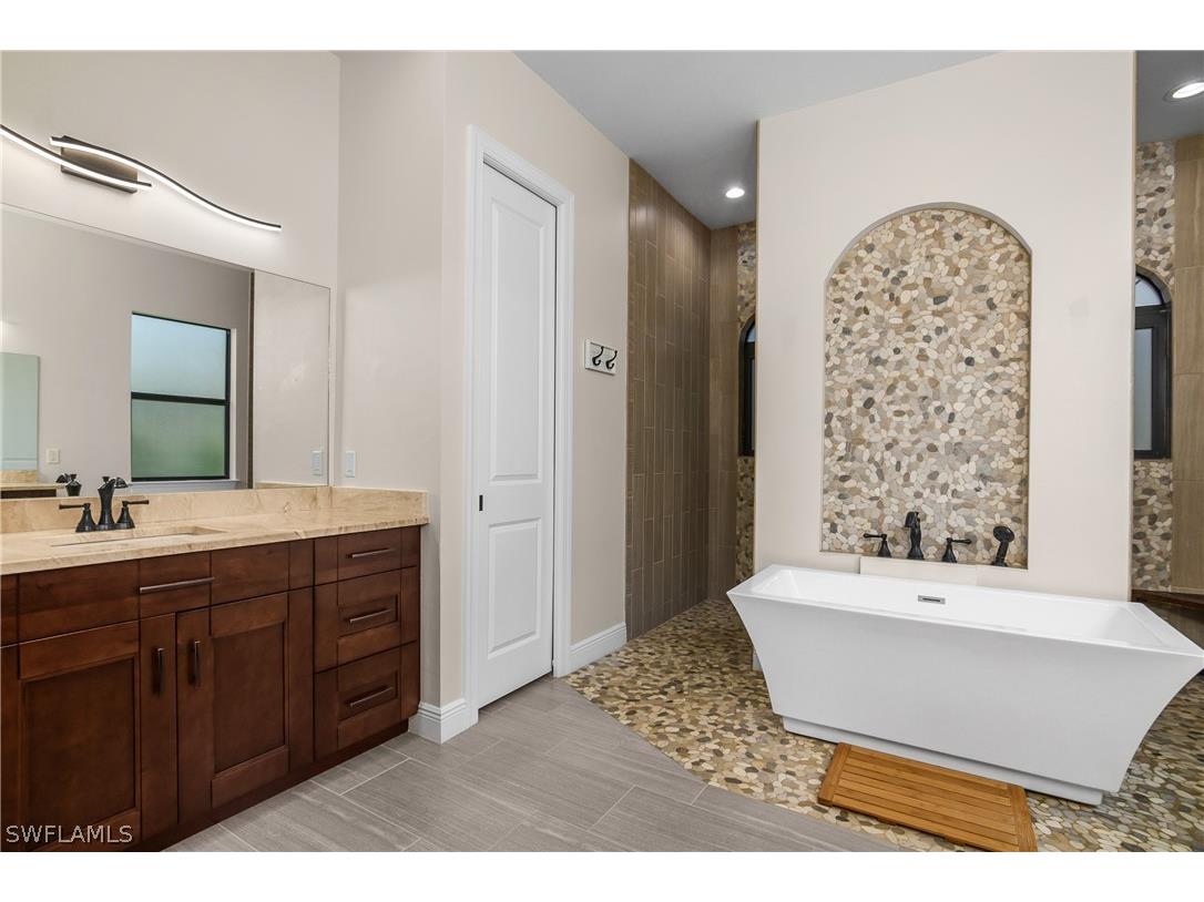 17210 Serengeti Circle Alva FL 33920 226011591 image28