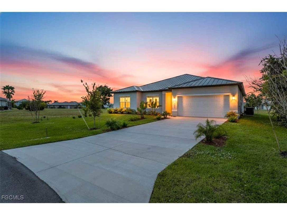 17211 Nile Court Punta Gorda FL 33955 2025019012 image1