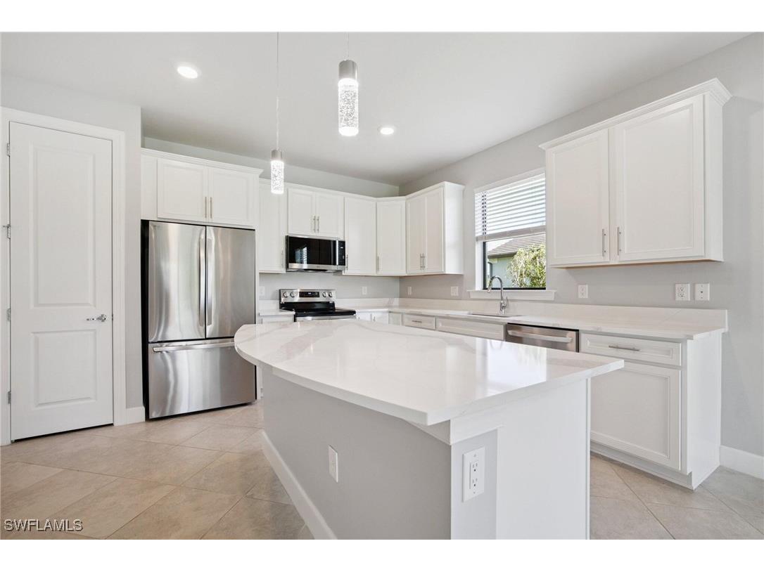 17215 Hadlow Place Fort Myers FL 33967 225058670 image4