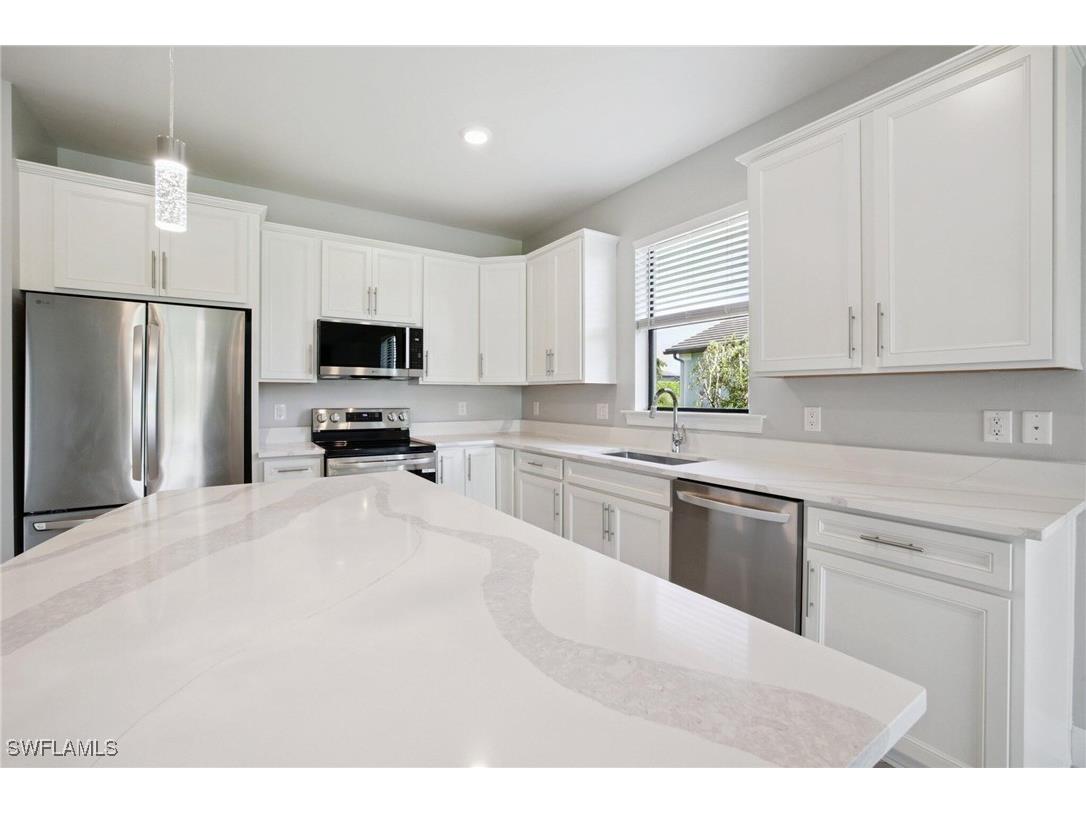 17215 Hadlow Place Fort Myers FL 33967 225058670 image6