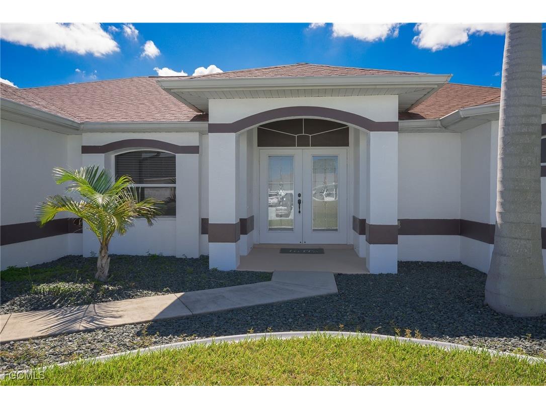 1722 NW 18th Street Cape Coral FL 33993 2025016398 image1