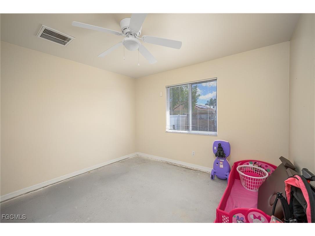 1722 NW 18th Street Cape Coral FL 33993 2025016398 image10