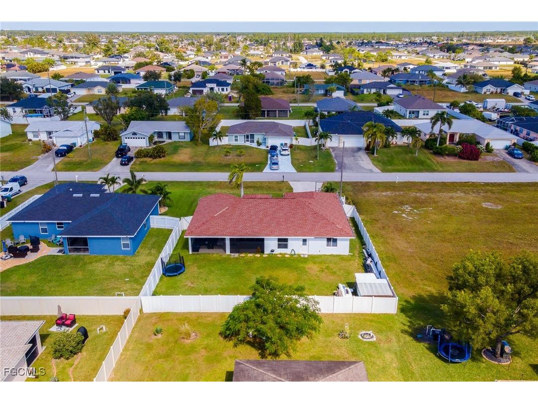 1722 NW 18th Street Cape Coral FL 33993 2025016398 image20