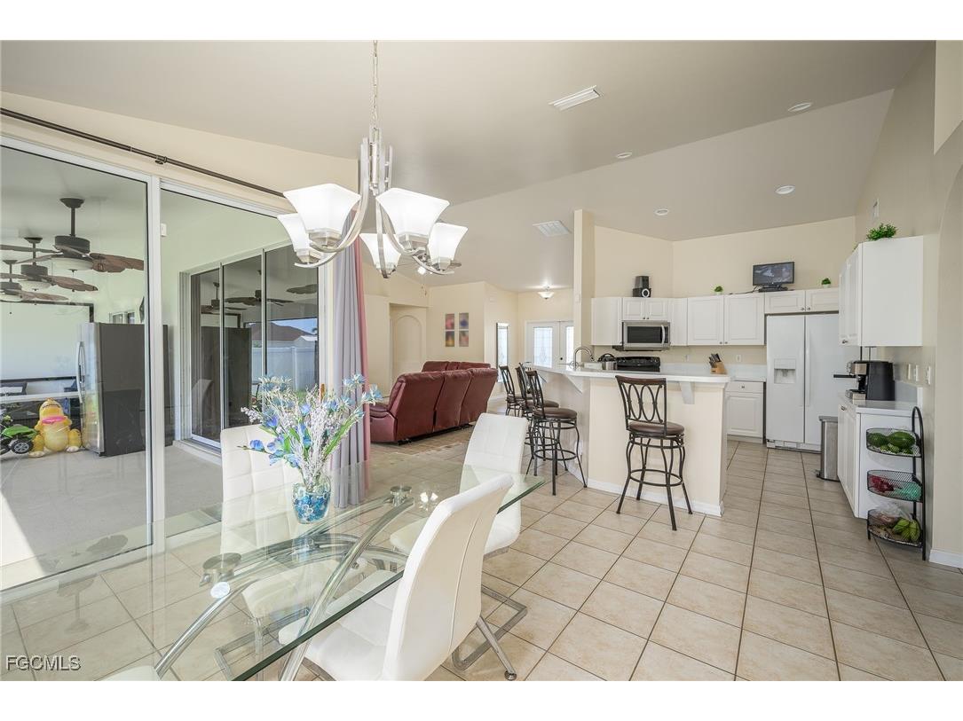 1722 NW 18th Street Cape Coral FL 33993 2025016398 image7