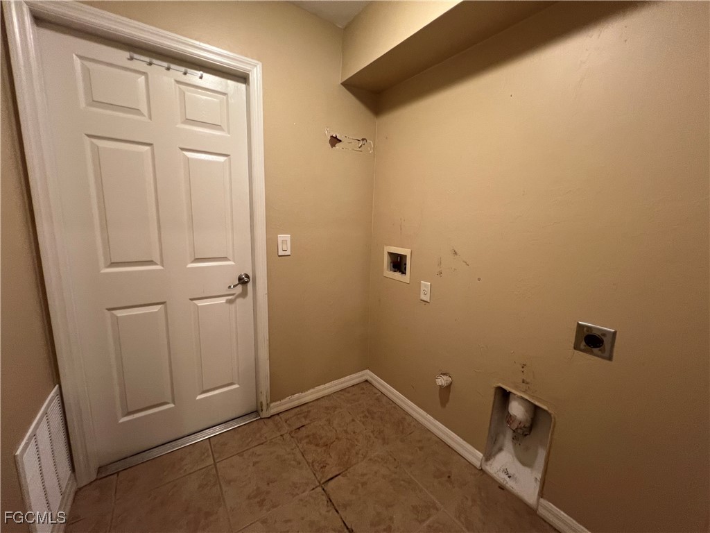 1722 NW 18th Terrace Cape Coral FL 33993 2026002317 image11