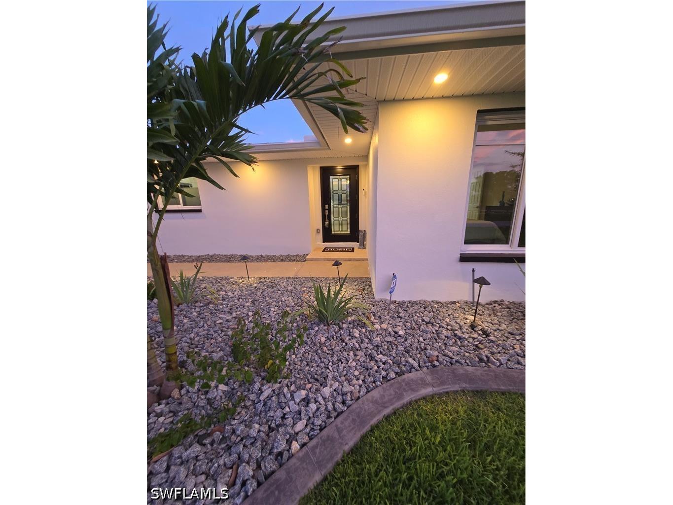 1722 SE 28th Street Cape Coral FL 33904 226012417 image4