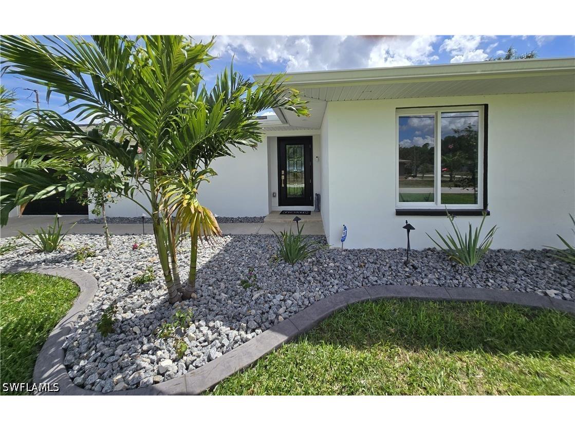 1722 SE 28th Street Cape Coral FL 33904 226012417 image6