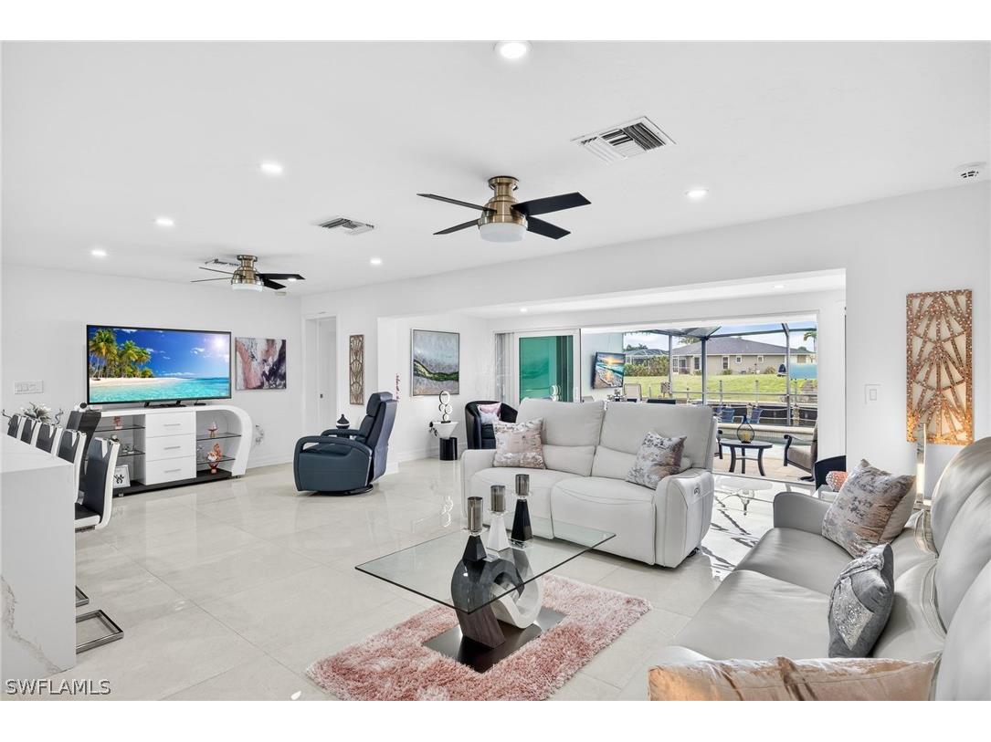 1722 SE 28th Street Cape Coral FL 33904 226012417 image9