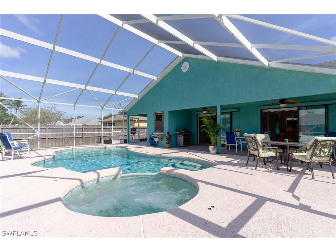 1722 SE Lorraine Street Port Saint Lucie FL 34952 222086442 image1