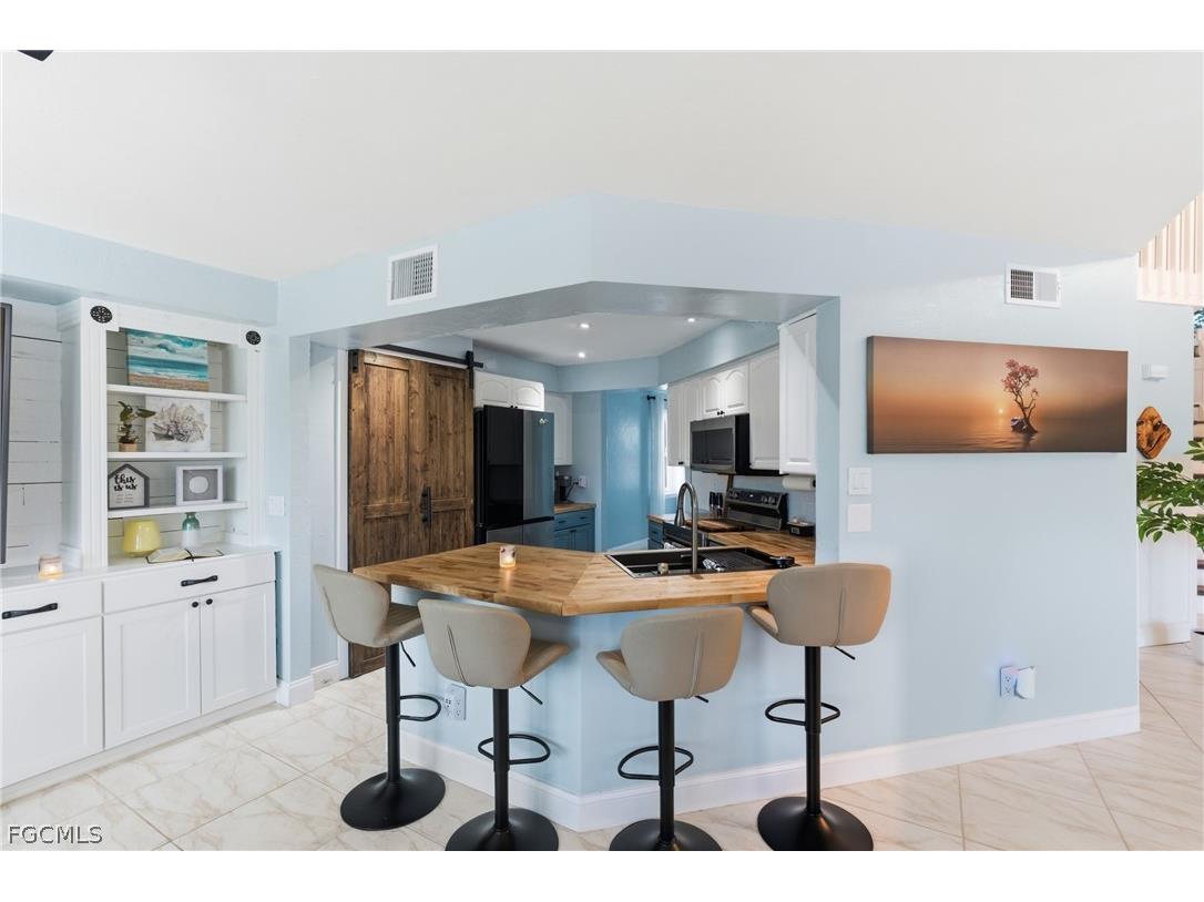 1722 SW 45th Street Cape Coral FL 33914 2026009036 image17